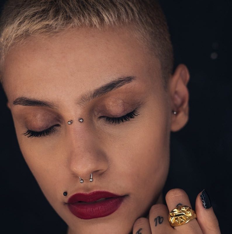 Kadın El Tasarımı Kadın Mühür Yüzük Gold