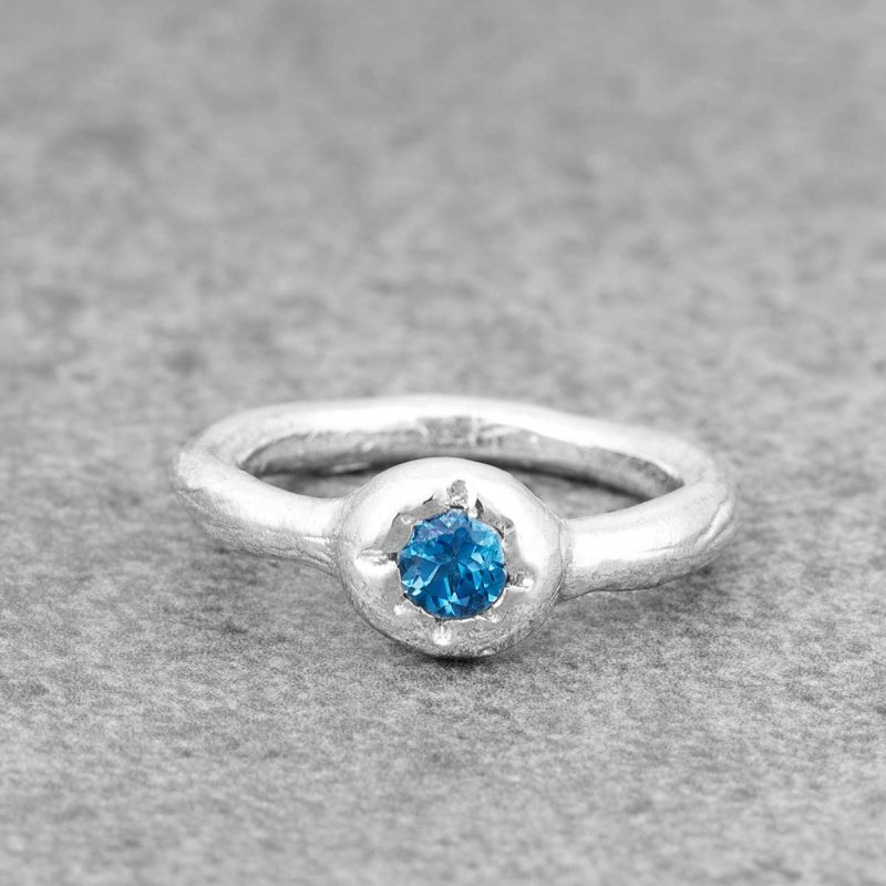 Topaz Taşlı Bayan Gümüş Yüzük El Tasarımı