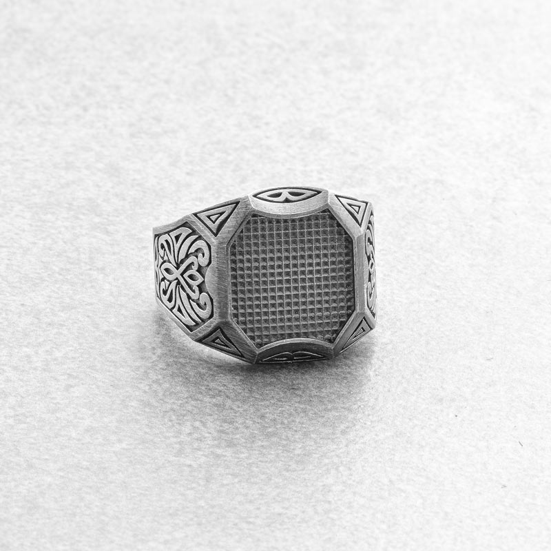 Geometrik Desenli 925 Ayar Erkek Gümüş Yüzük