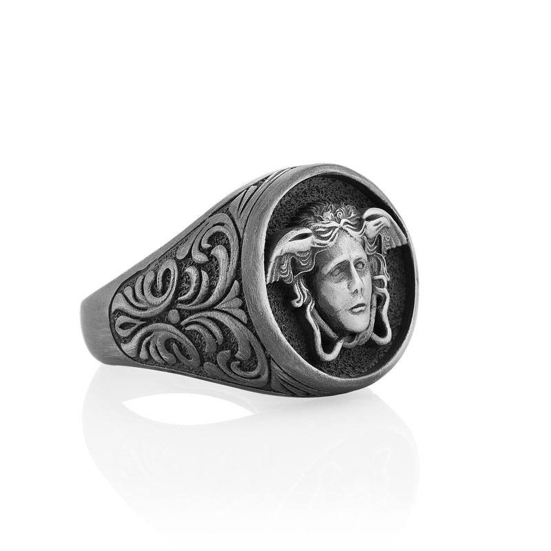 Medusa Erkek Gümüş Yüzük
