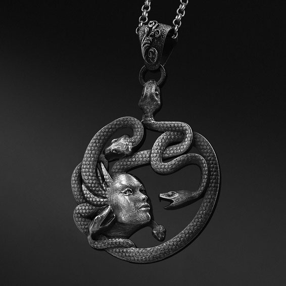 Medusa Kolye Gümüş