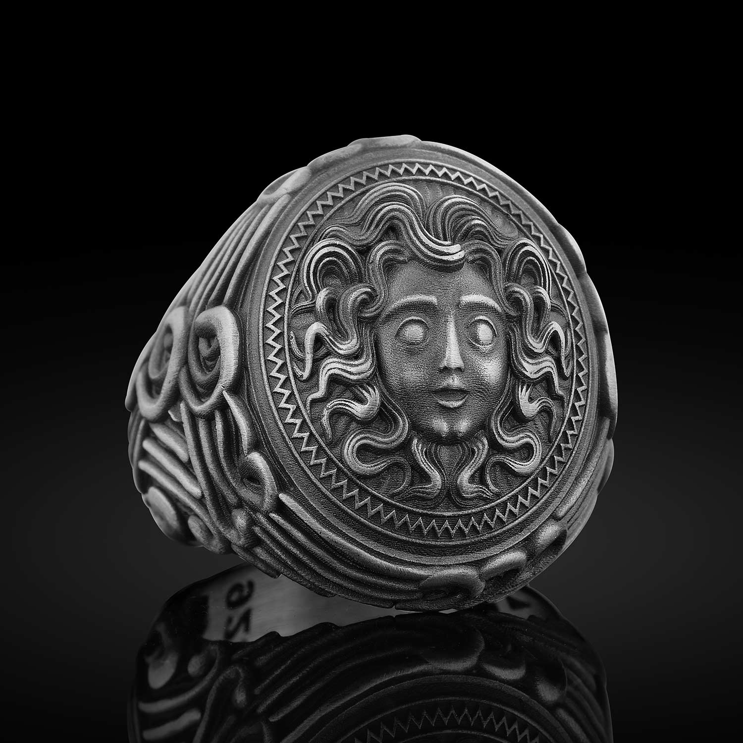 Medusa Mühür Erkek Yüzük
